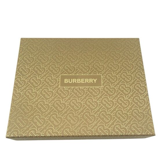 Burberry Gold Monogram Gift Box – Empty, Preloved, Storage or Display - Picture 8 of 13